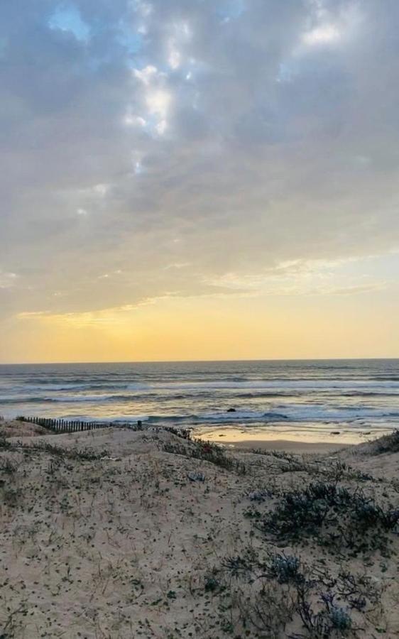 Pe Na Areia Villa โปโว เดอ วาร์ซิม ภายนอก รูปภาพ